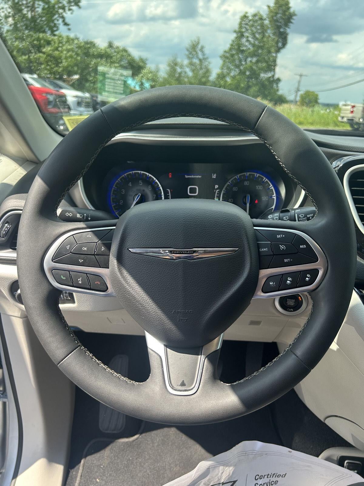 2024 Chrysler Pacifica Touring L