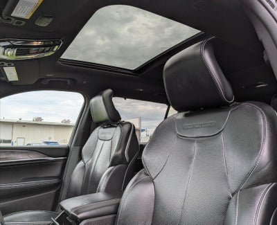 2023 Jeep Grand Cherokee L Overland 4x4