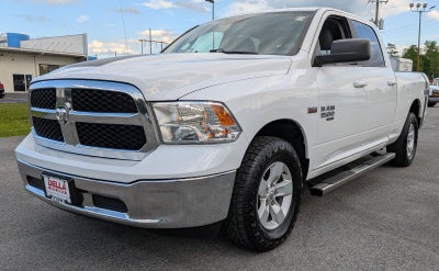 2020 RAM 1500 Classic SLT Crew Cab 4x4 6'4" Box