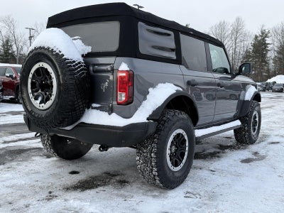 2021 Ford Bronco Base