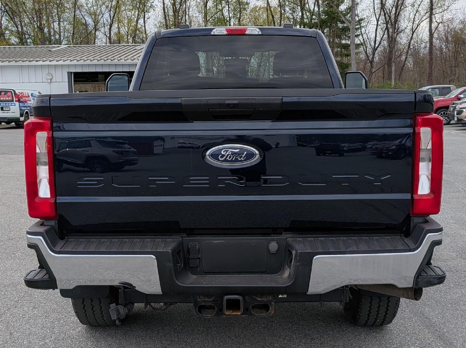 2023 Ford Super Duty F-350 SRW XL