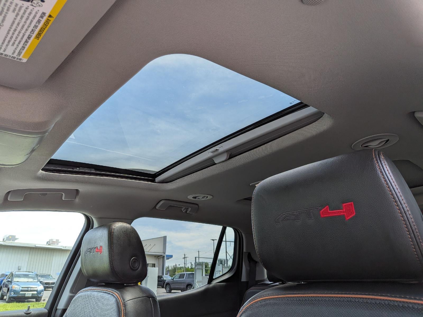 2023 GMC Acadia AT4