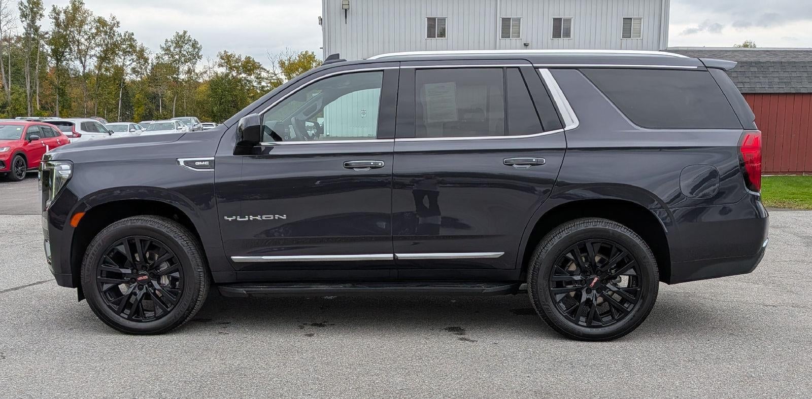 2023 GMC Yukon SLT