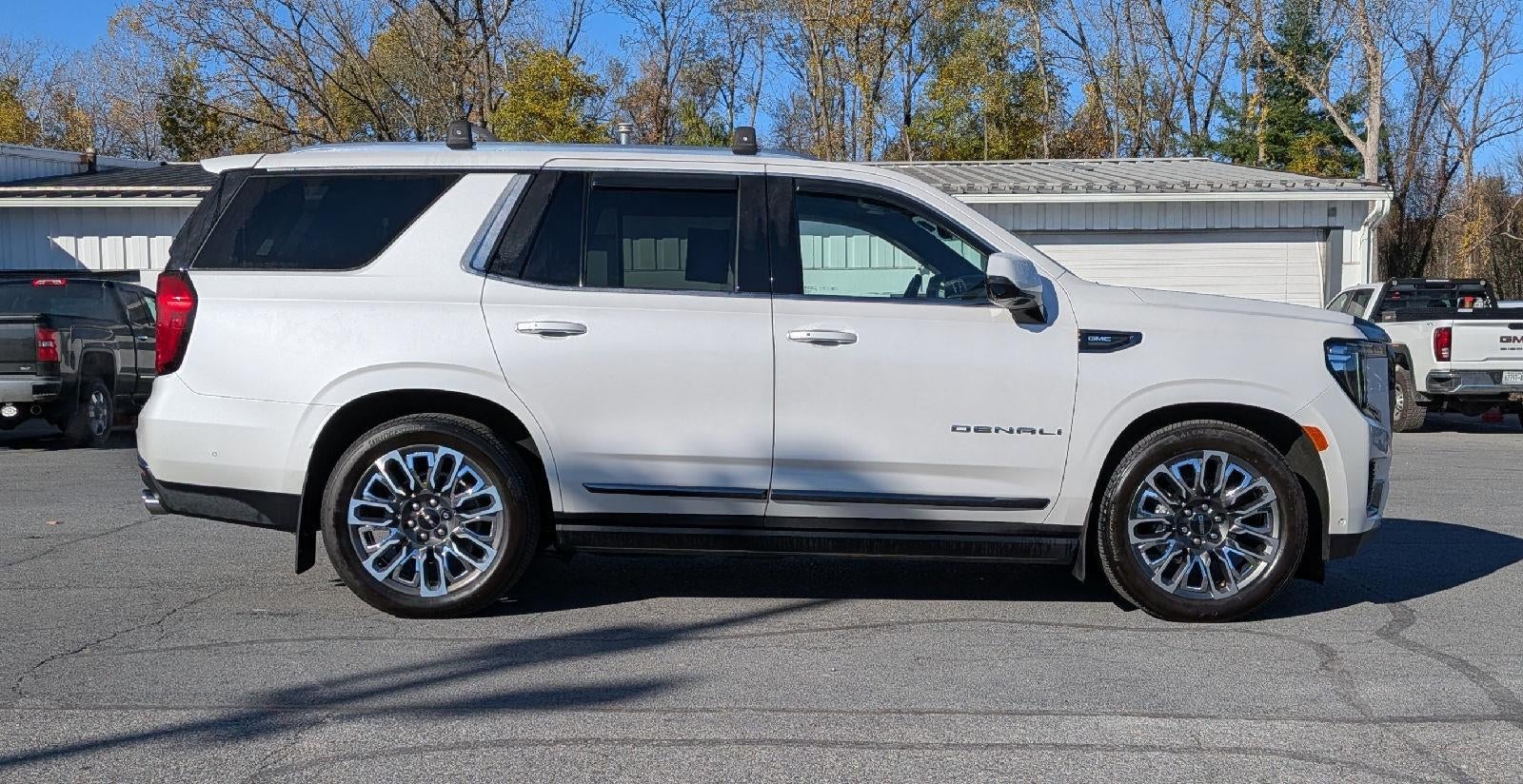 2023 GMC Yukon Denali Ultimate