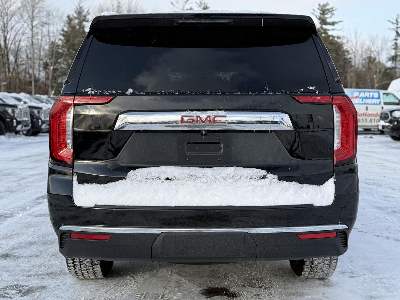 2022 GMC Yukon XL SLT