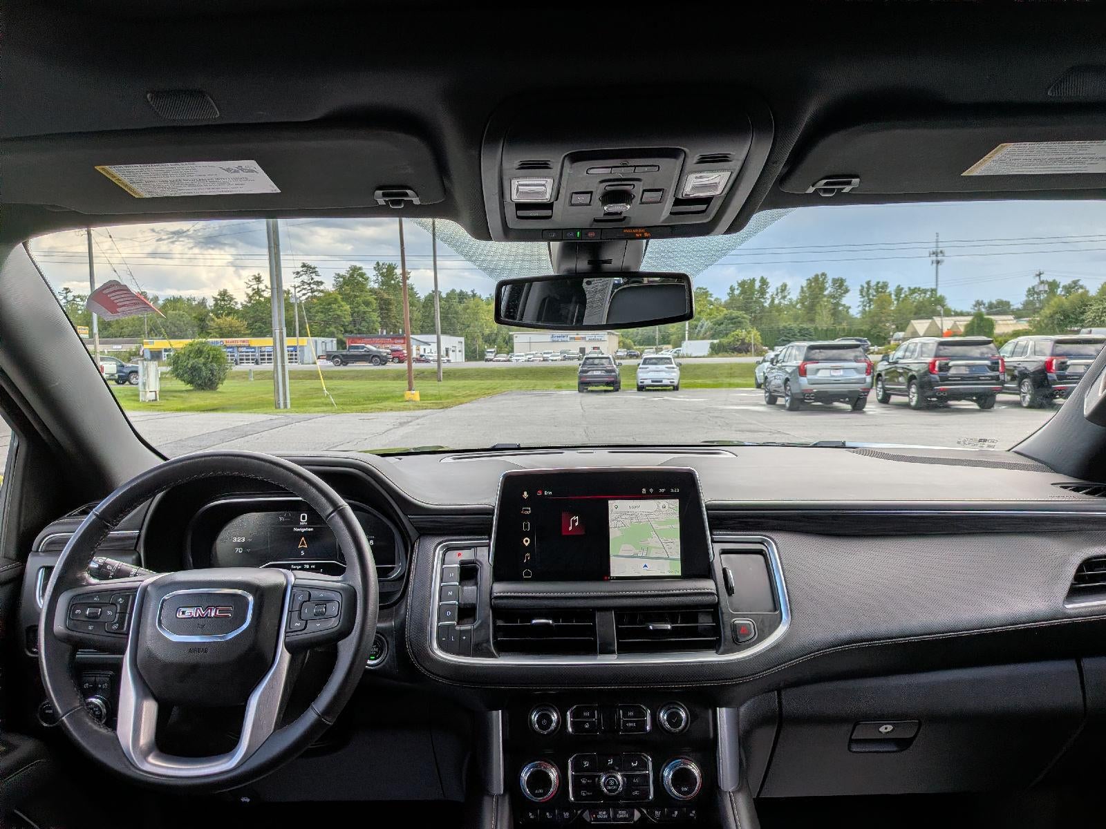 2022 GMC Yukon XL SLT