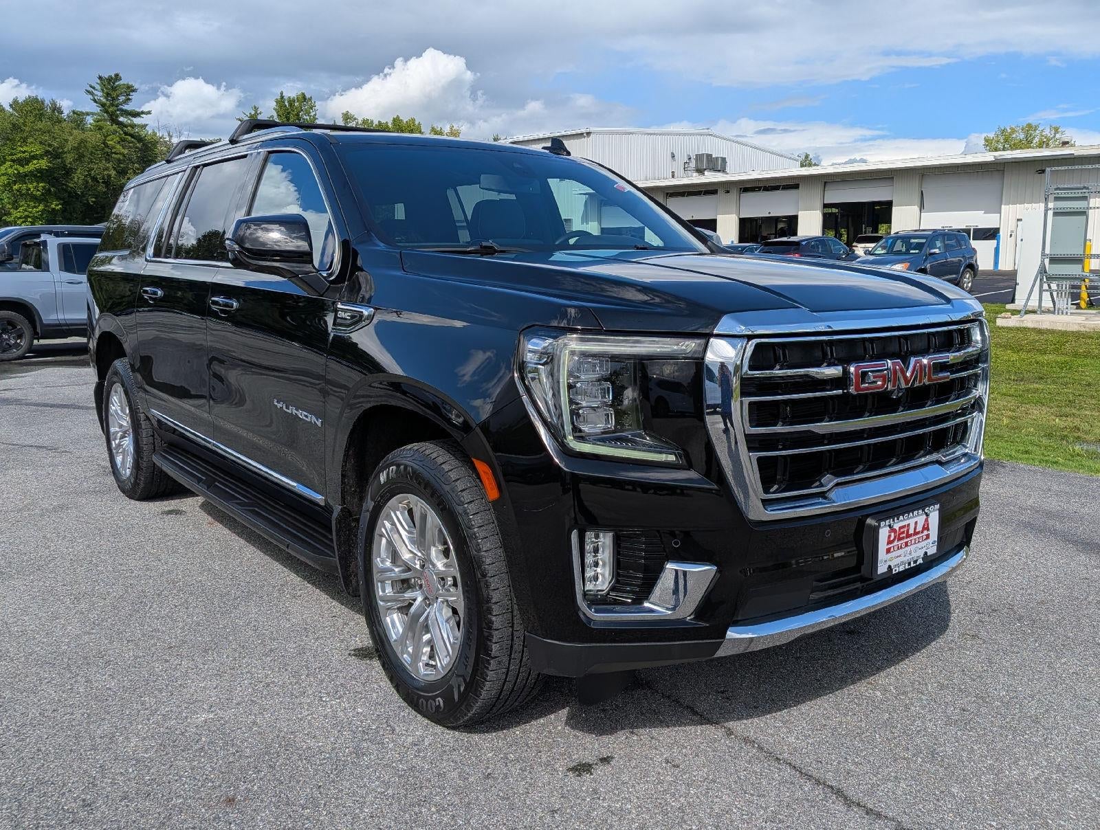 2022 GMC Yukon XL SLT