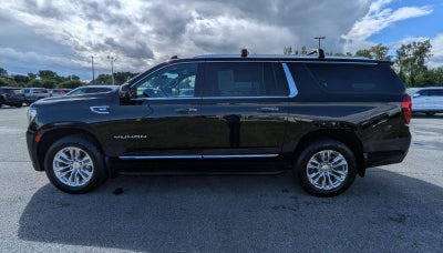 2022 GMC Yukon XL SLT