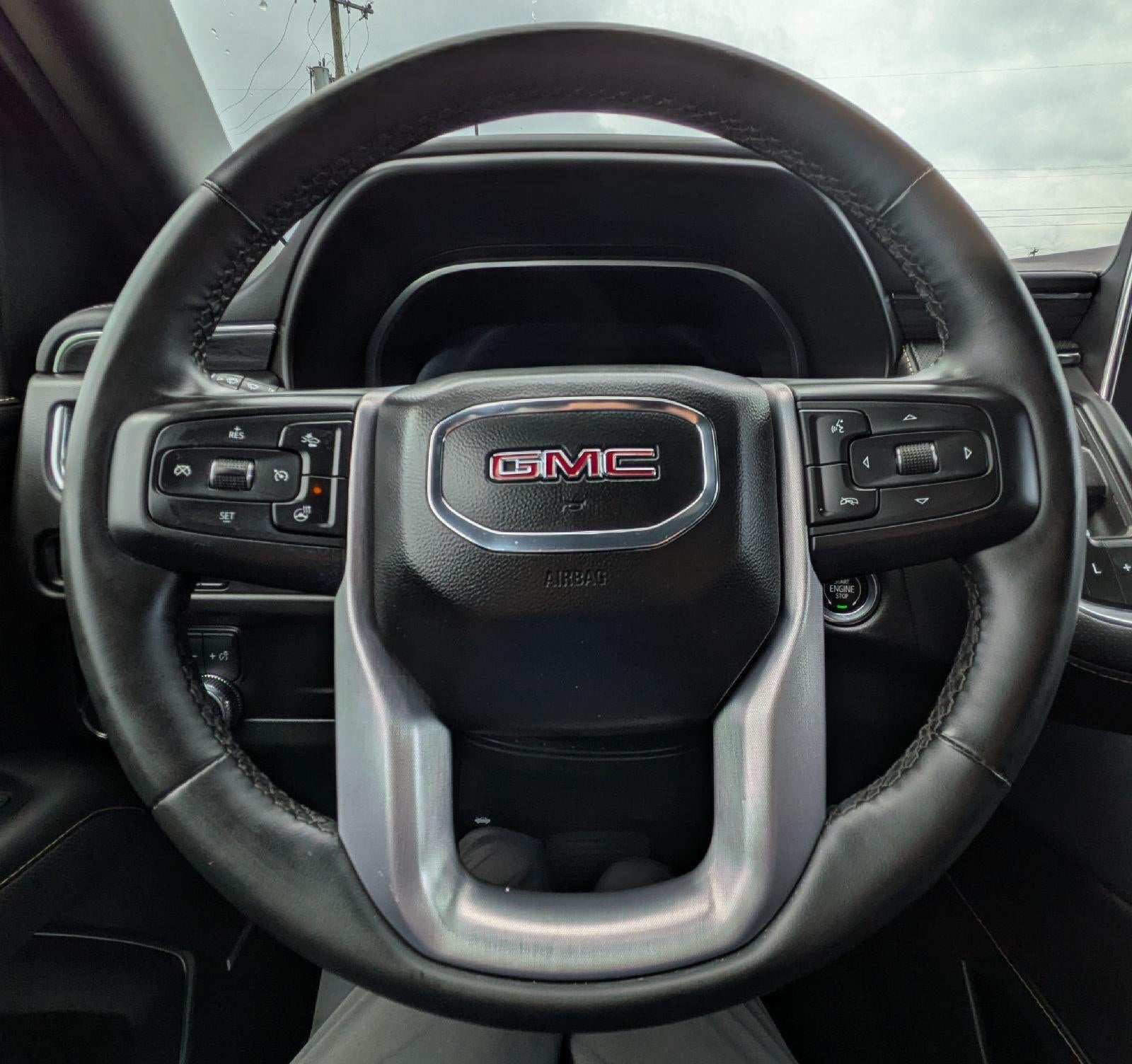 2023 GMC Yukon XL SLT