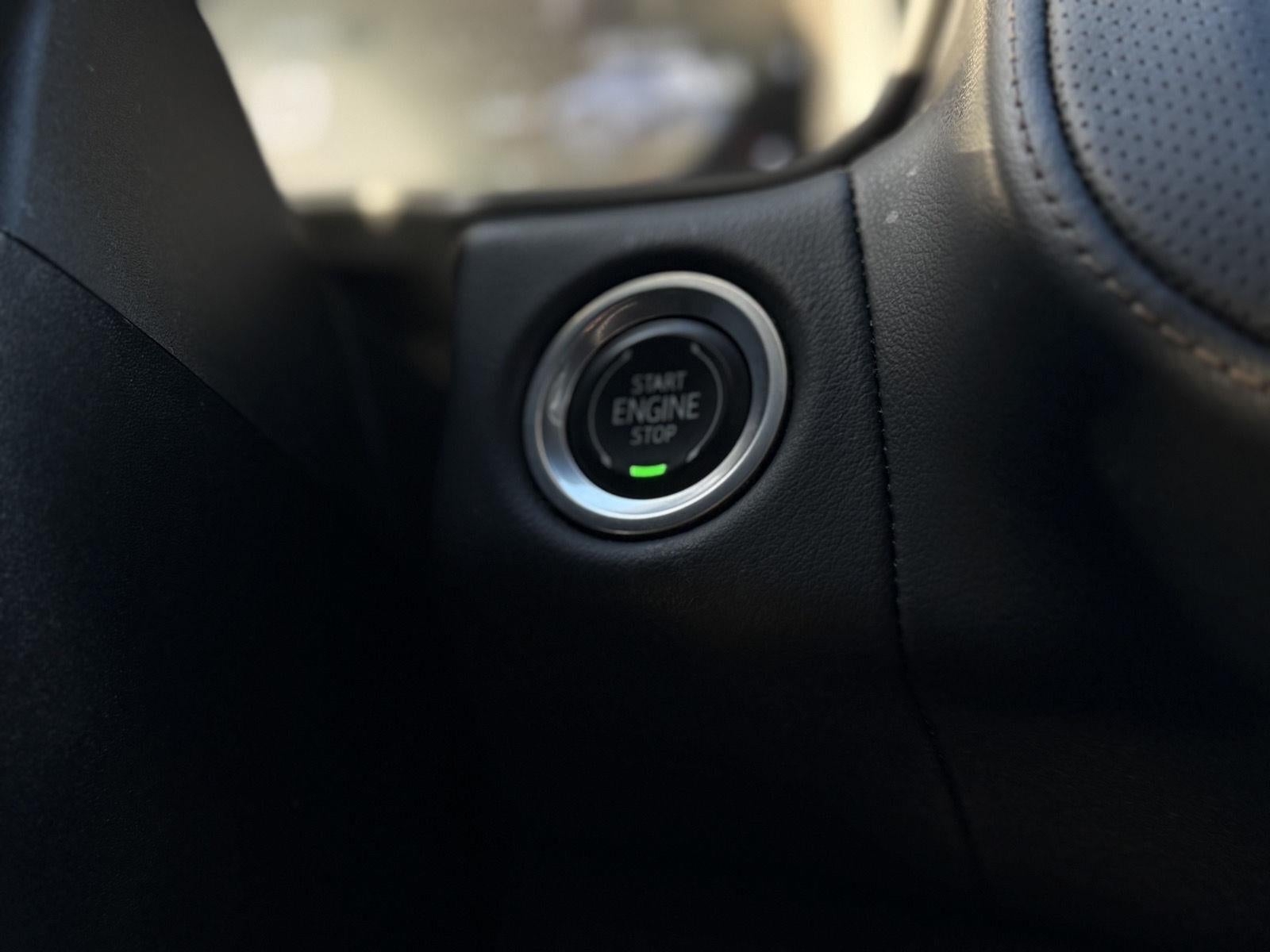 2022 GMC Yukon XL AT4