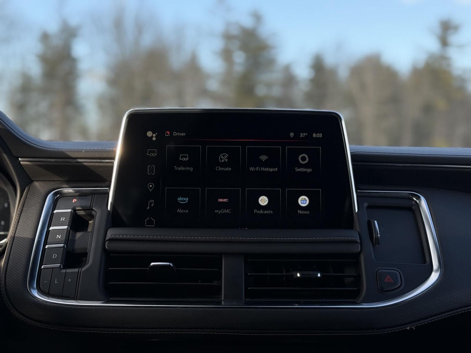 2022 GMC Yukon XL AT4