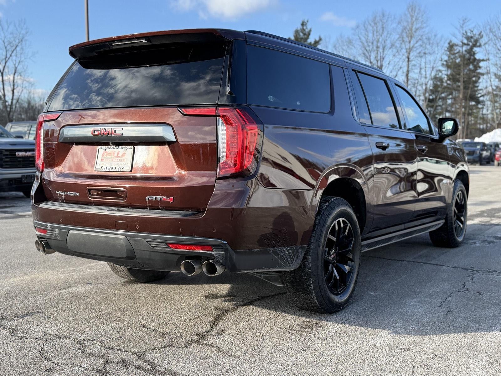 2022 GMC Yukon XL AT4