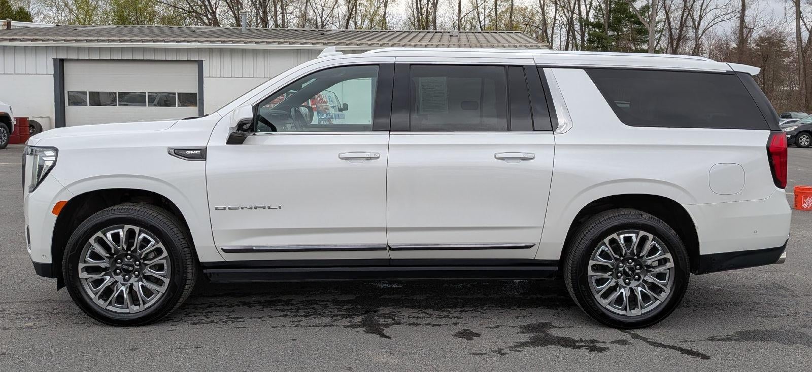 2023 GMC Yukon XL Denali Ultimate