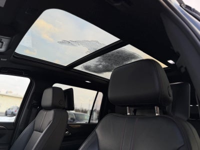 2021 Chevrolet Suburban RST