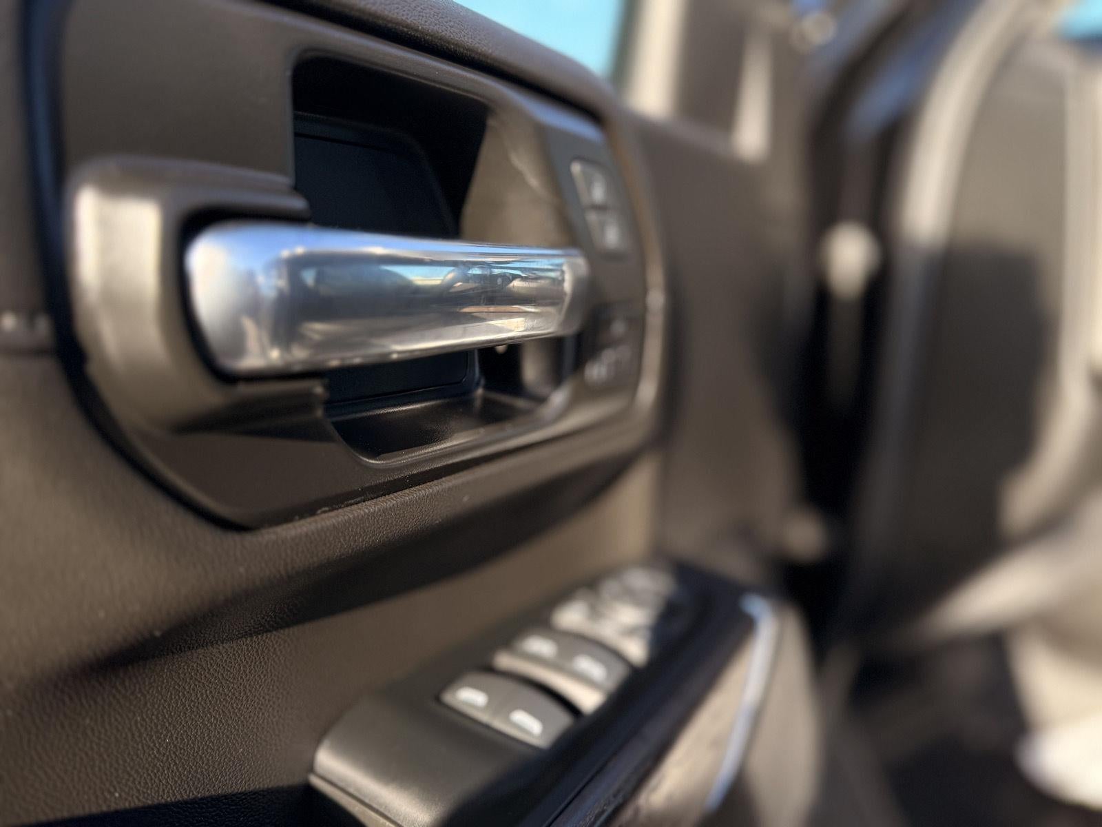 2023 GMC Sierra 3500 HD Denali