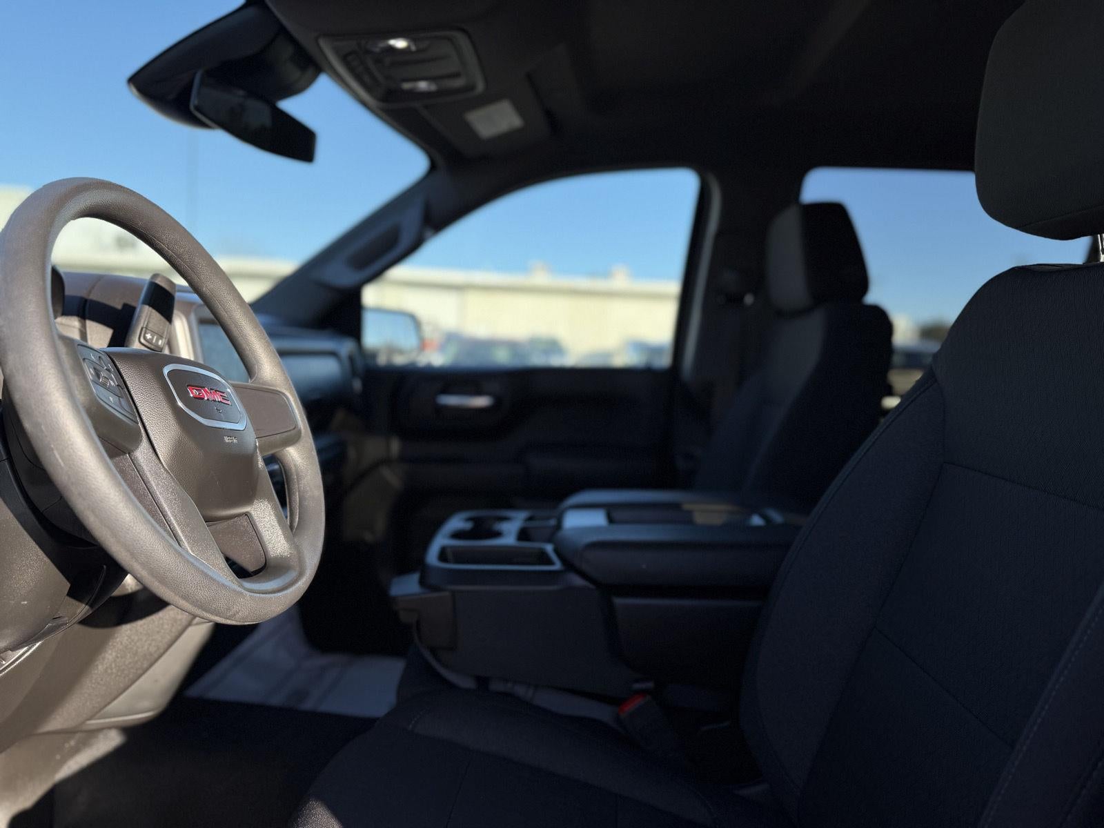 2025 GMC Sierra 1500 Pro