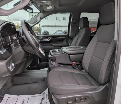 2025 GMC Sierra 1500 SLE