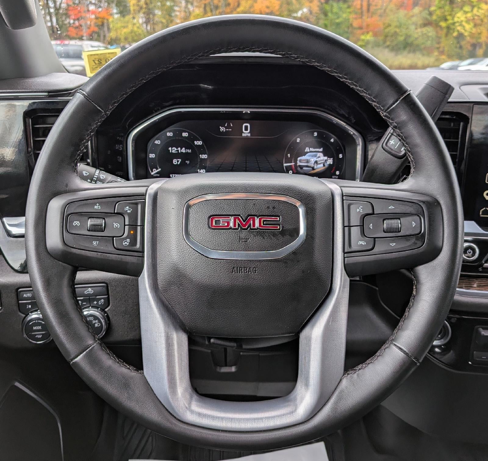 2025 GMC Sierra 1500 SLE