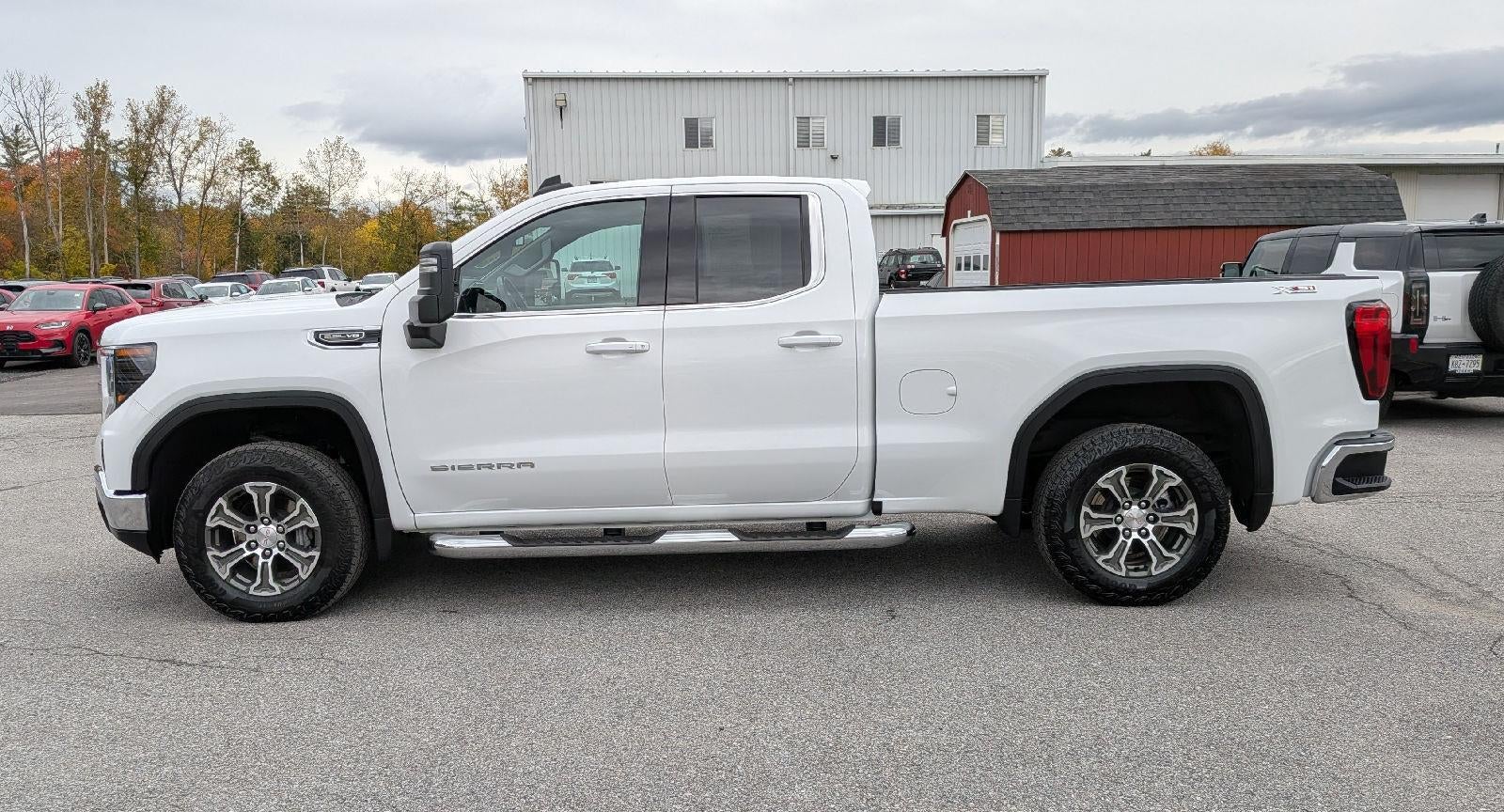 2025 GMC Sierra 1500 SLE