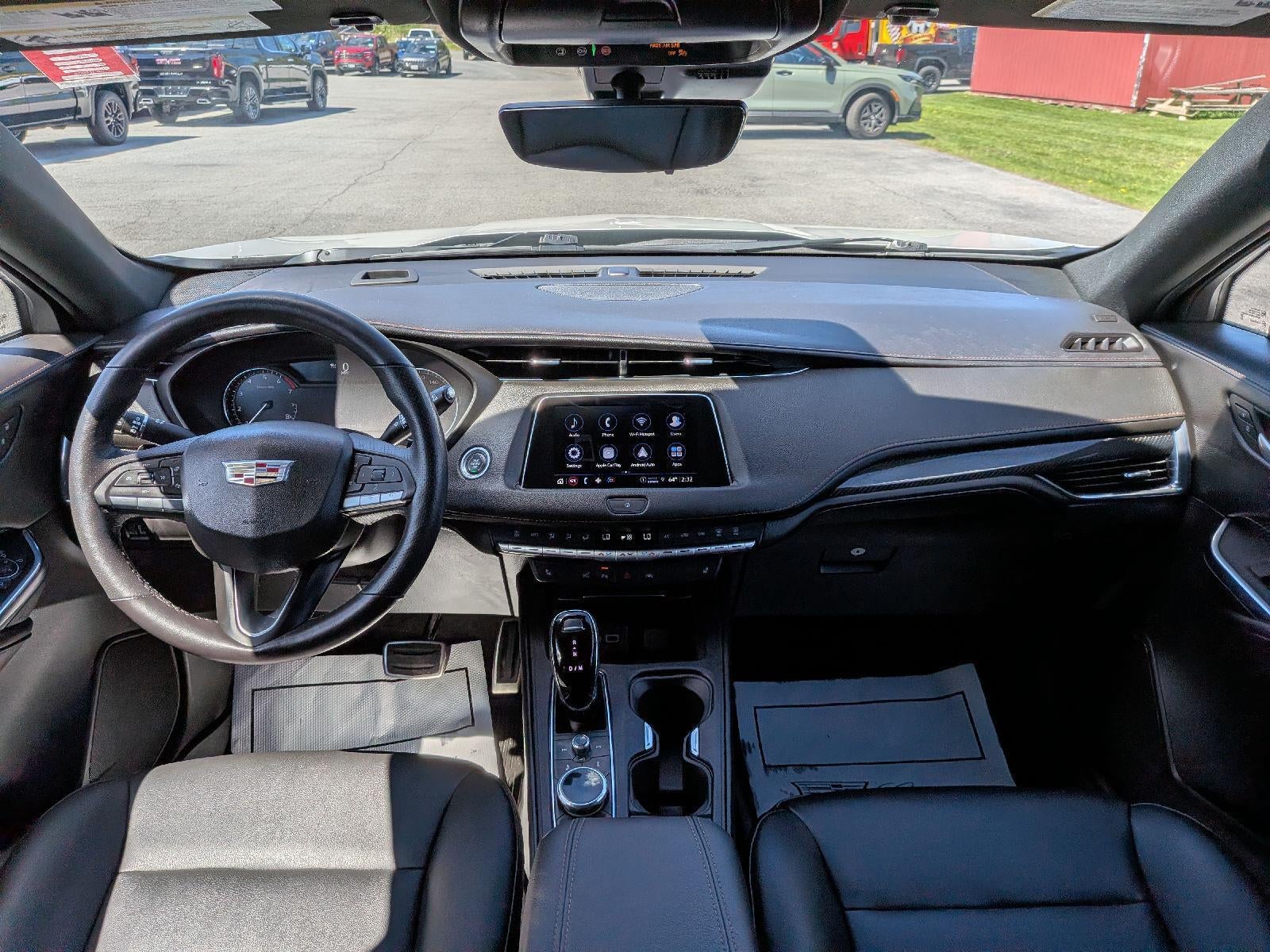 2023 Cadillac XT4 Sport