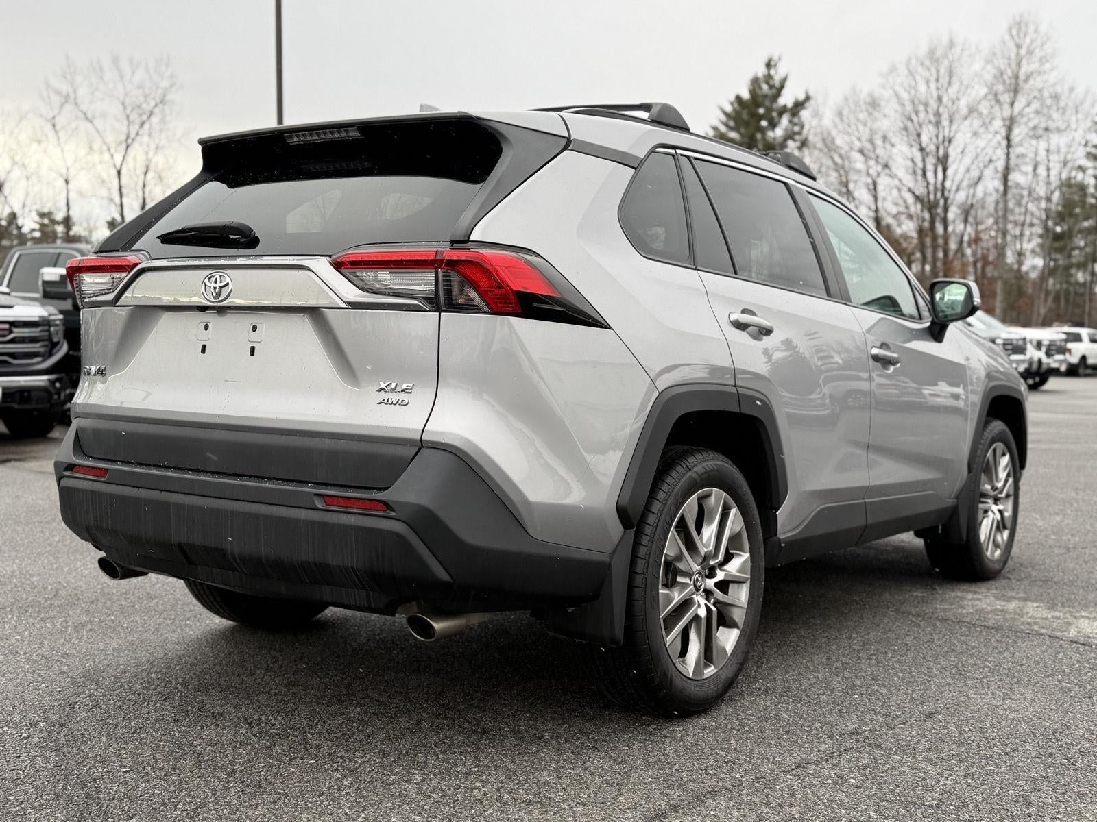 2019 Toyota RAV4 XLE Premium