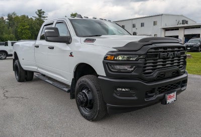 2026 RAM 3500 Tradesman Crew Cab 4x4 8' Box