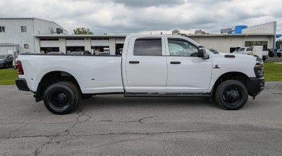 2026 RAM 3500 Tradesman Crew Cab 4x4 8' Box