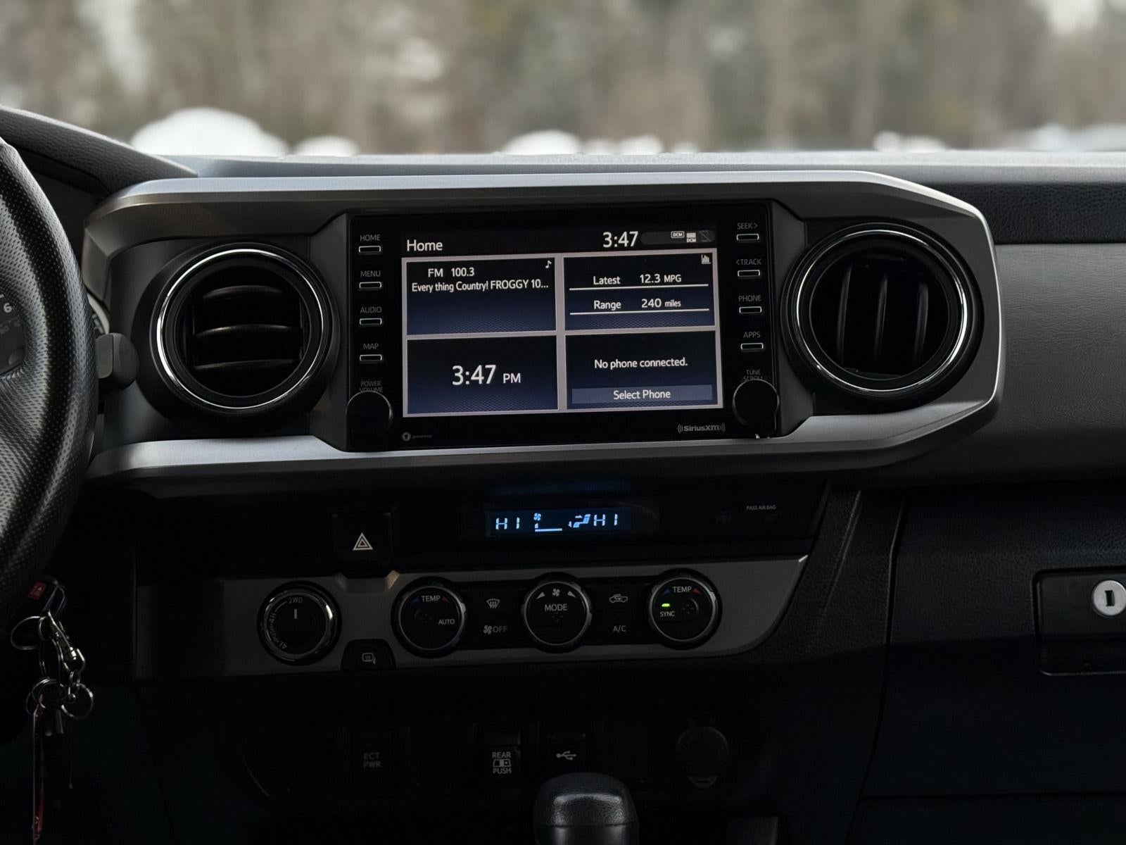 2022 Toyota Tacoma 4WD SR