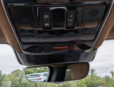 2025 Land Rover Range Rover P400 SE