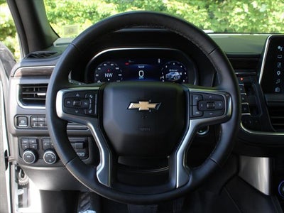 2024 Chevrolet Suburban LT