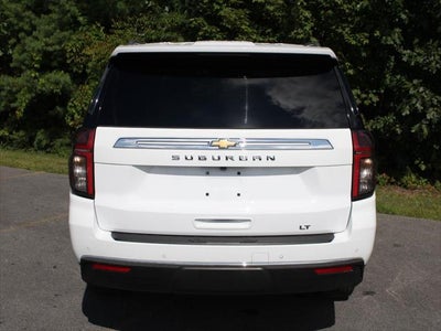 2024 Chevrolet Suburban LT