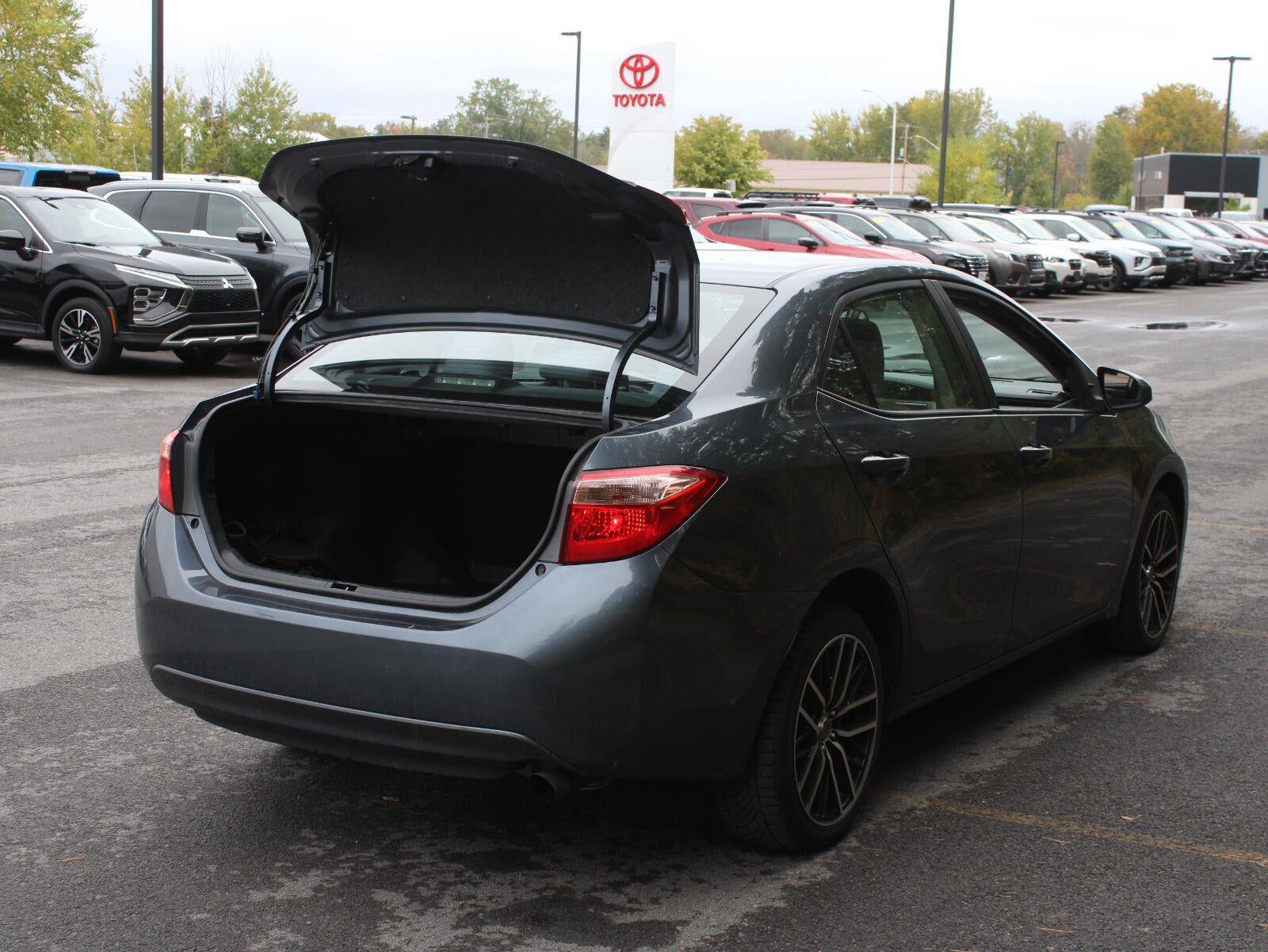 2018 Toyota Corolla LE