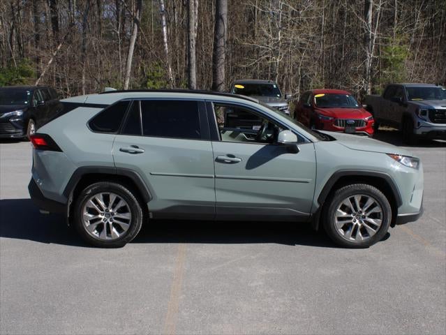 2021 Toyota RAV4 XLE Premium