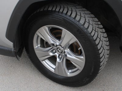 2023 Toyota RAV4 Hybrid LE