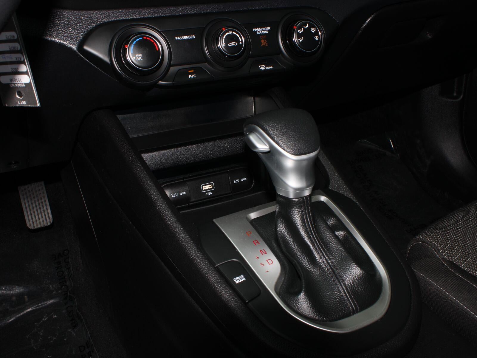 2022 Kia Forte LXS