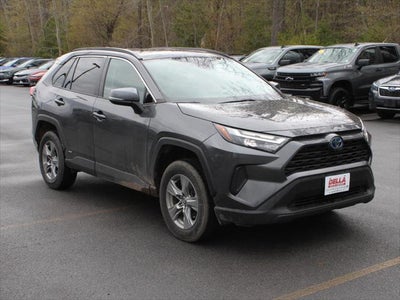 2022 Toyota RAV4 Hybrid XLE