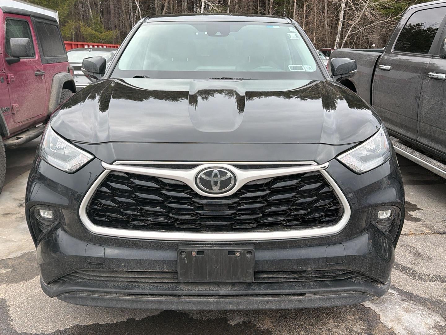 2020 Toyota Highlander LE