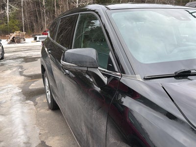 2020 Toyota Highlander LE