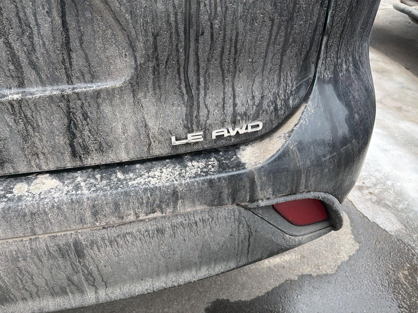 2020 Toyota Highlander LE