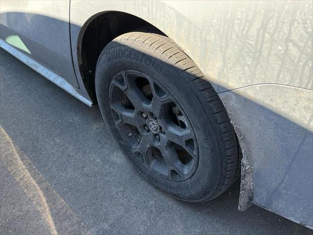 2025 Toyota Sienna Woodland Edition