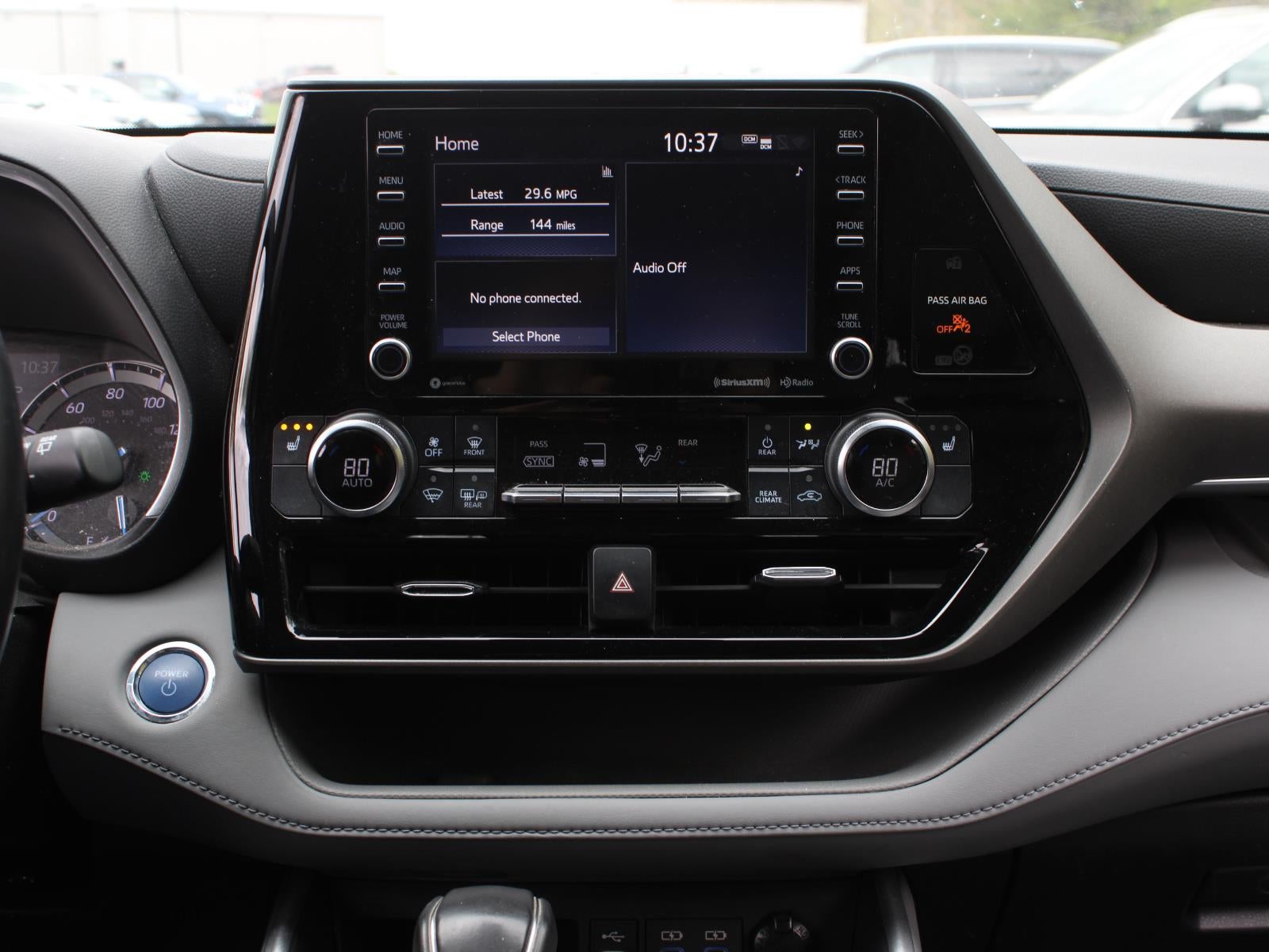 2022 Toyota Highlander Hybrid XLE