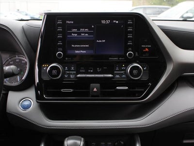 2022 Toyota Highlander Hybrid XLE