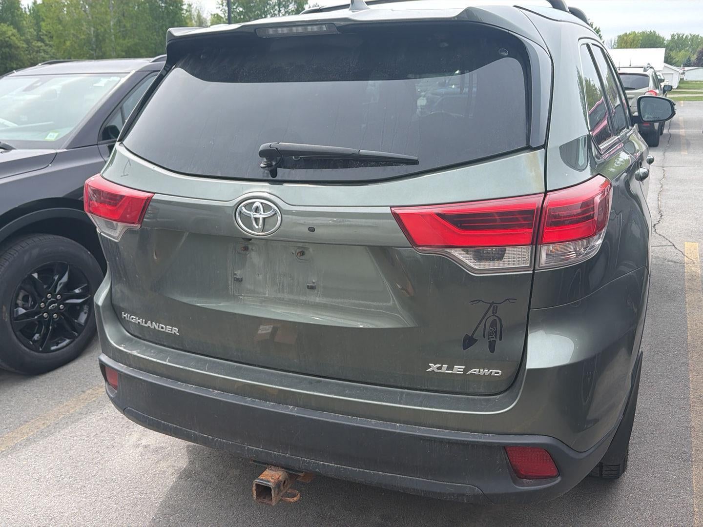 2019 Toyota Highlander SE