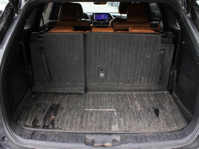2024 Toyota Highlander Platinum