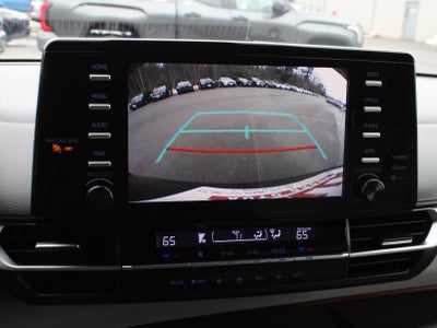 2022 Toyota Sienna LE