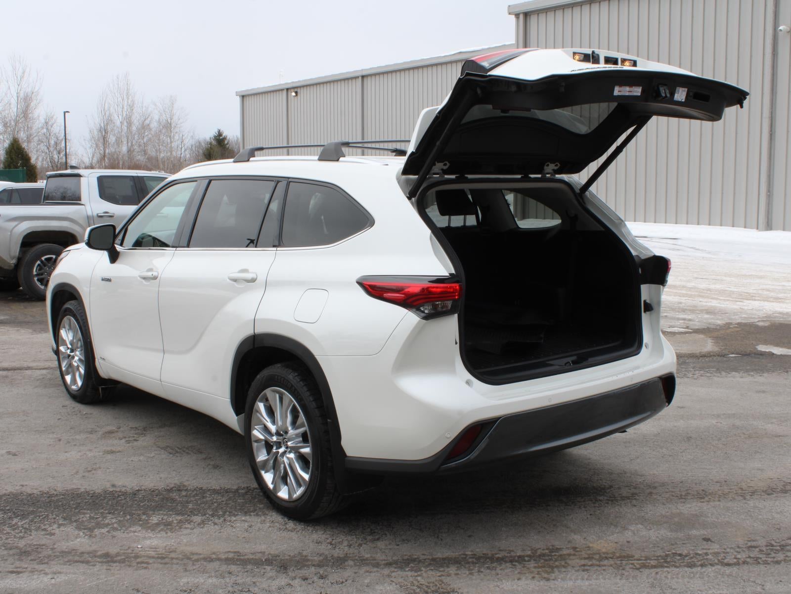 2021 Toyota Highlander Hybrid Limited