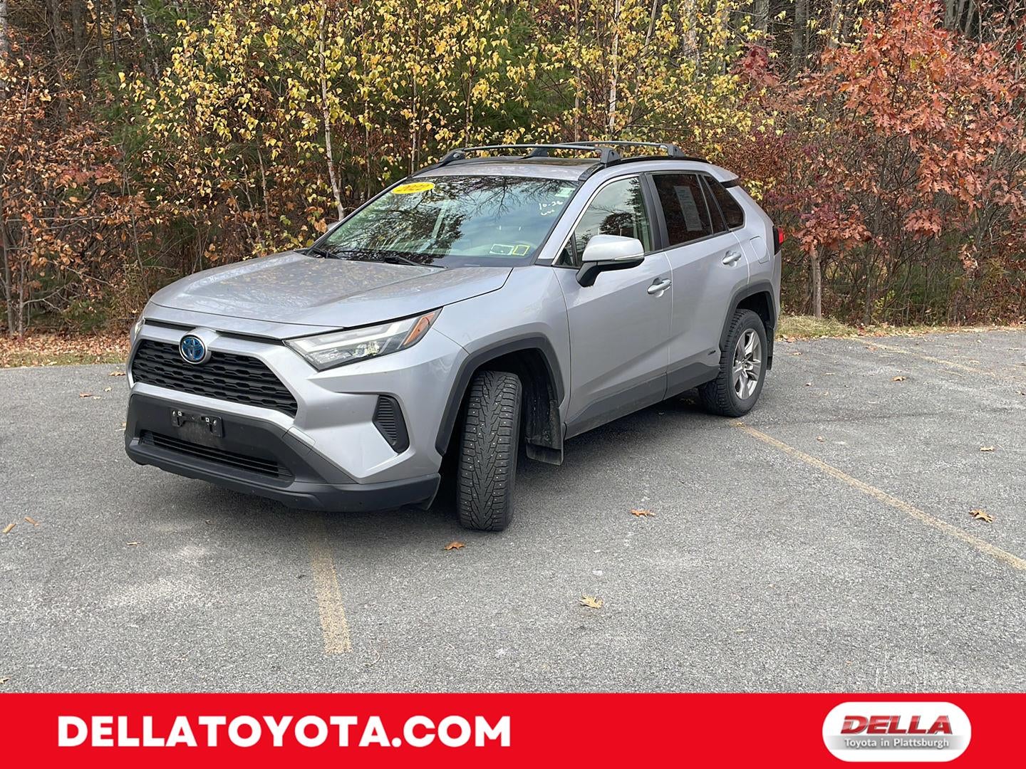 2022 Toyota RAV4 Hybrid XLE
