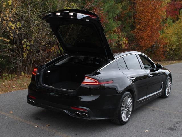 2018 Kia Stinger Base