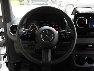2025 Mercedes-Benz Sprinter Passenger Van 2500 Standard Roof I4 Diesel 144" RWD