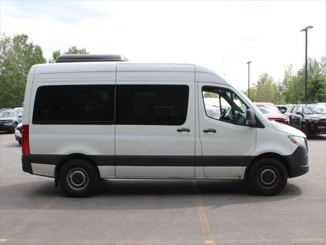 2025 Mercedes-Benz Sprinter Passenger Van 2500 Standard Roof I4 Diesel 144" RWD